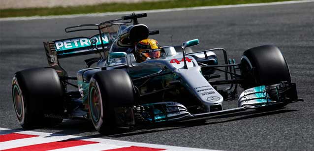 Montmel&ograve; - Qualifica<br />Hamilton in pole, Vettel a 0"051