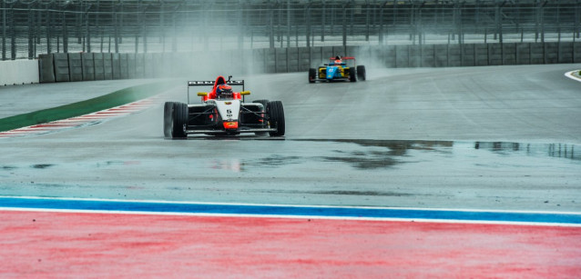 F4 NEZ a Sochi<br />Dalla pioggia emerge Lundgaard