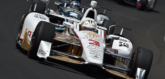 Indy, Carb Day: Castroneves comanda<br />Ancora un motore Honda KO