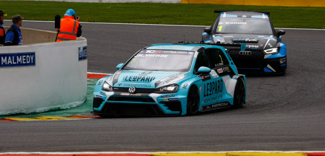 Spa, gara 2<br />Vince Vernay, Huff e Comini a podio