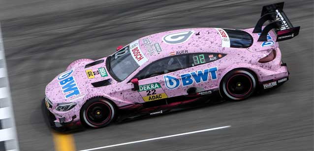 Hockenheim, qualifica 1<br />Pole alla Mercedes di Auer