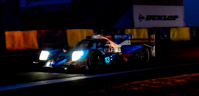 Le Mans - Dopo 14 ore<br />Piquet Jr in lotta con Jarvis