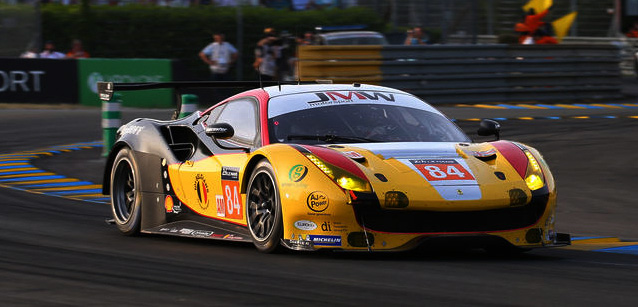 Le Mans - Dopo 15 ore<br />In GTE AM dominio Ferrari