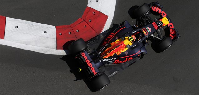 Baku - Libere 2 a Verstappen<br />ma Ferrari al top nel passo gara<br />