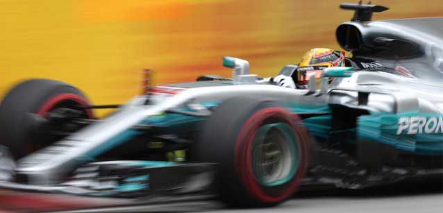 Montreal - Libere 1<br />Hamilton spinge, Vettel &egrave; in scia<br />