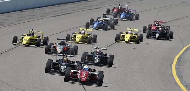 USF2000 in Iowa<br />Askew domina l'unica su ovale