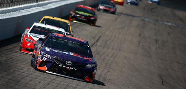 Loudon, gara:<br />Hamlin riporta il team Gibbs al top