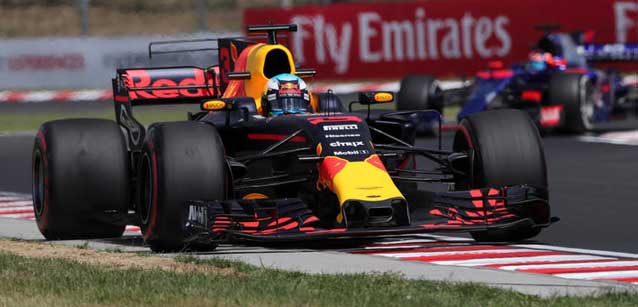 Budapest - Libere 2<br />Ricciardo diventa una minaccia