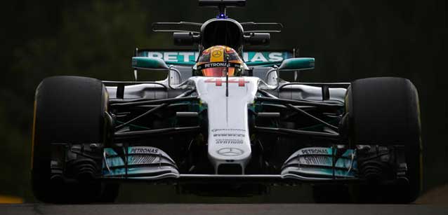 Spa - Qualifica<br />Hamilton, 68 pole come Schumi