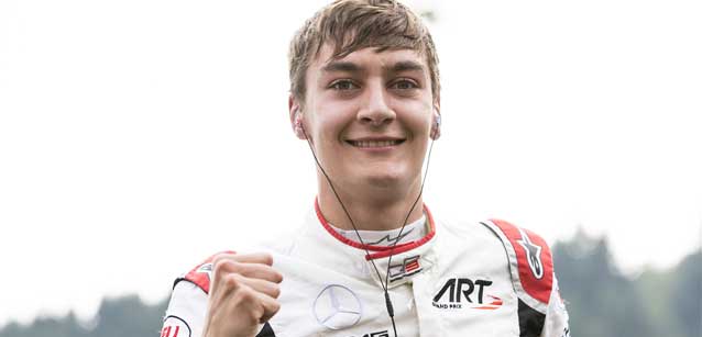 Spa, gara 1: Russell en-plein