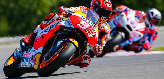 Brno - Qualifica<br />Marquez in pole davanti a Rossi<br />