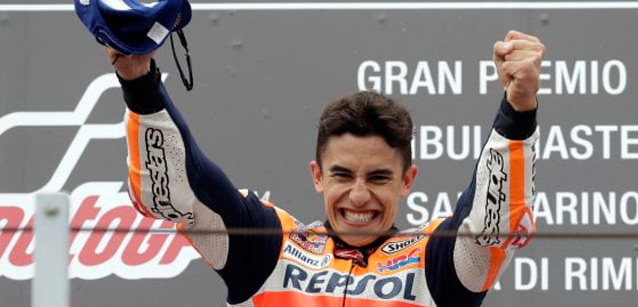 Misano - Gara<br />Marquez doma Petrucci sul bagnato