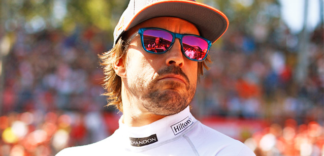 Alonso: «Aspetto che la McLaren scelga<br />per decidere. La F.1 &egrave; la mia prima opzione»