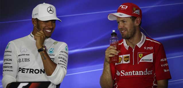Vettel, finale in salita<br />Hamilton controlla tutto