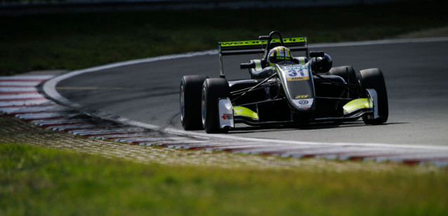 Nurburgring, libere 1-2<br />Norris subito in palla