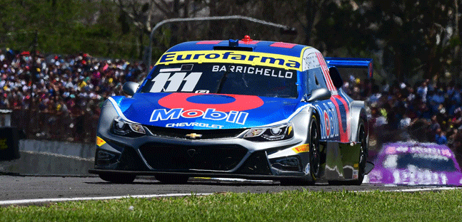 Londrina, gare<br />Barrichello e Abreu sorridono