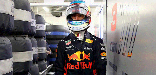 Ricciardo vuole fermarsi?<br />"Lascio la macchina a Gasly"
