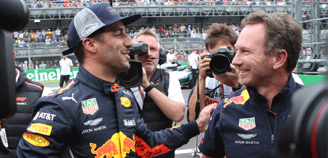 Horner toglie i dubbi:<br />"Ricciardo non si ferma"