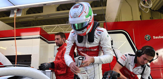 Giovinazzi tester Pirelli<br />con la Sauber in Messico