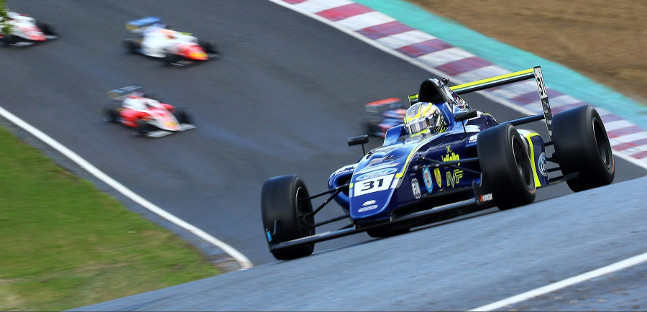 Dopo l'anno sabbatico,<br />Carlin tornerà in British F4<br />