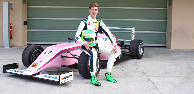 David Schumacher ad Abu Dhabi<br />nella F4 UAE: prima gara in monoposto