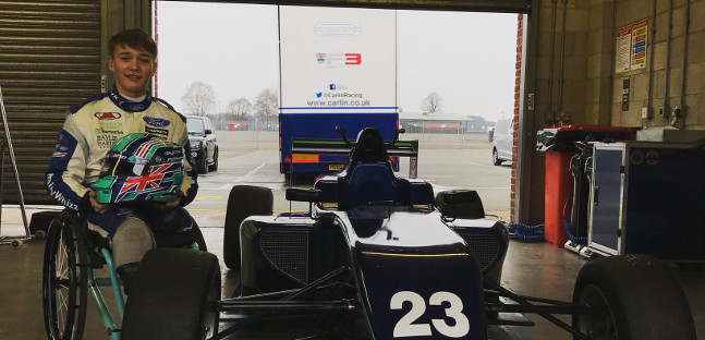 Monger in pista con Carlin<br />La missione British F3 continua