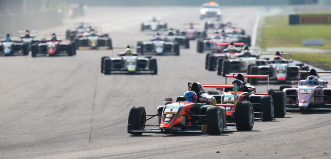 L'ADAC F4 al fianco della F1<br />in occasione del GP di Germania