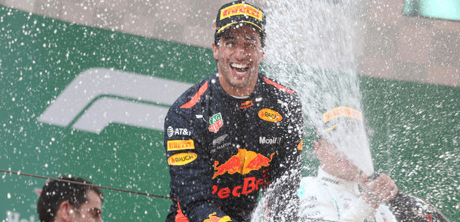 Ricciardo: "Firmer&ograve; un<br />contratto di due anni"