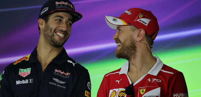 CLAMOROSO<br />Ferrari-Ricciardo, c'&egrave; l'opzione<br />E Horner lancia l'ultimatum a Daniel