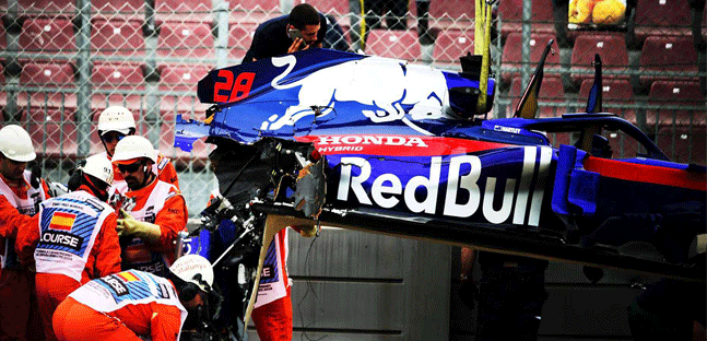 Hartley sulla graticola<br />Sedile Toro Rosso a rischio?