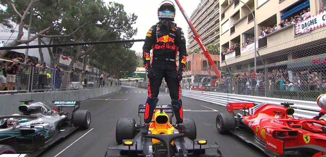MonteCarlo - Ricciardo Principe<br />Vettel non osa, Ocon-Gasly super