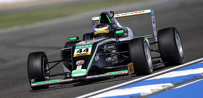 F4 tedesca a Hockenheim, gara 1<br />Terza vittoria per Zendeli