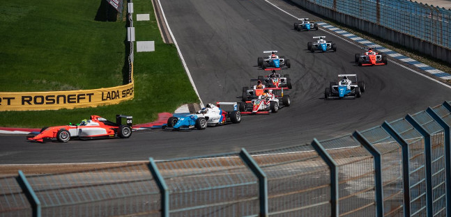 F4 NEZ allo Smolensk Ring<br />Si parte con Blomqvist leader