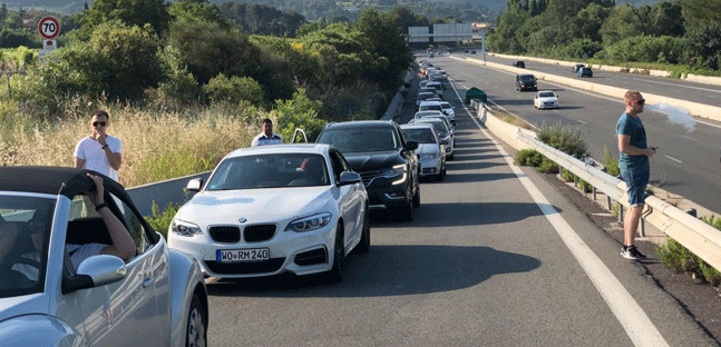 Lo scandalo caos code al Paul Ricard<br />E la Gendarmerie fermava i piloti...<br />