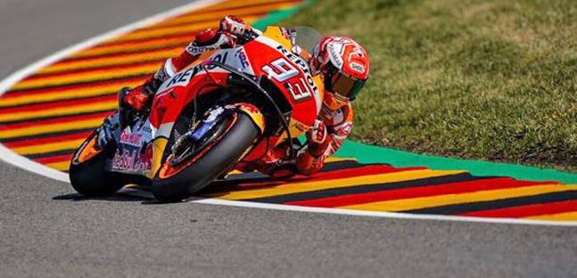 Sachsenring - Qualifica<br />Marquez beffa Petrucci allo scadere