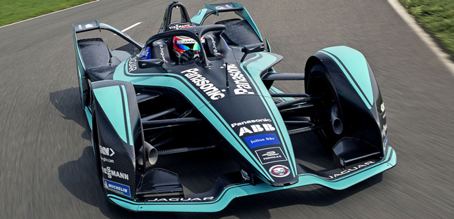 Presentata la Jaguar I-Type 3<br />Confermati Piquet ed Evans