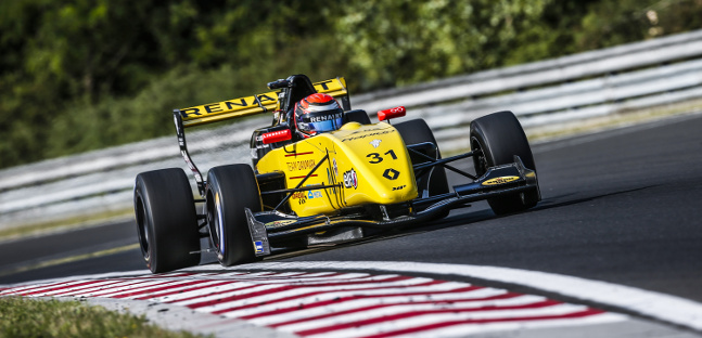 Budapest, qualifica 2<br />Lundgaard replica la pole