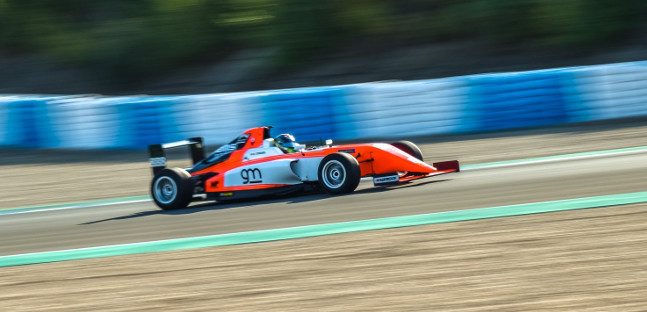 F4 spagnola a Jerez<br />Cordeel e Pujeu balzano davanti