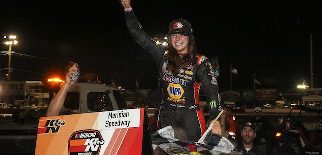 La diciassettenne Hailie Deegan<br />fa sognare in K&N Pro Series