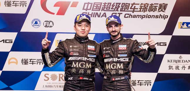 Fontana stella in Cina,<br />vince il GT4 con la Mercedes