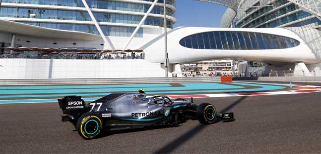 Yas Marina – Libere 1<br />Bottas vola, Vettel sbatte<br />