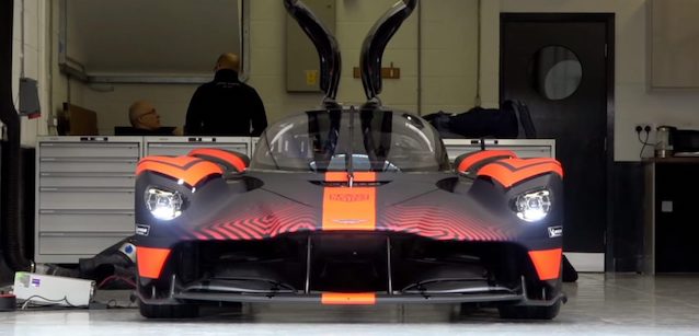 L'Aston Martin Valkyrie stradale <br />gi&agrave; pi&ugrave; veloce di una LMP2