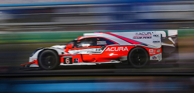 Acura e Mazda in bagarre a Daytona