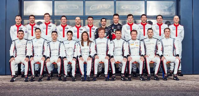 Per Porsche 2020 dentro De Silvestro<br />Cairoli alla finestra, Bernhard si ritira