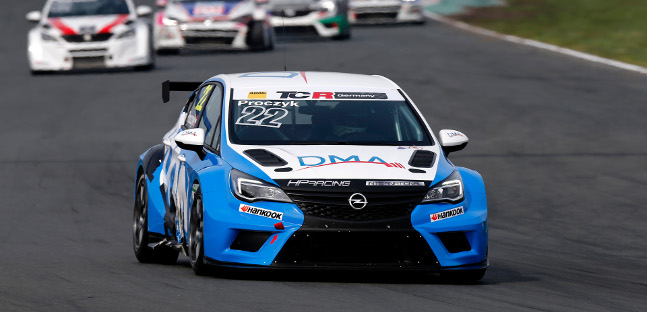 Chiude Kissling Motorsport,<br />che ha realizzato la Opel Astra TCR