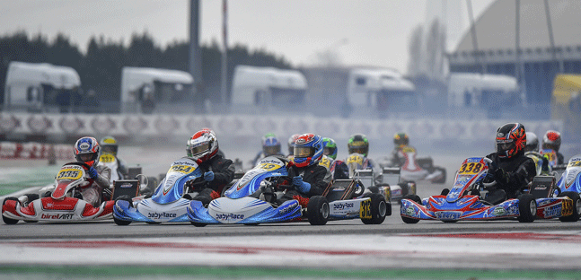 WSK Super Master Series ad Adria<br />Ferrari leader nella qualifica Junior<br />