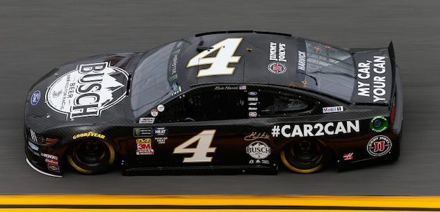 Daytona, gare di qualifica<br />Dominio Ford con Harvick e Logano