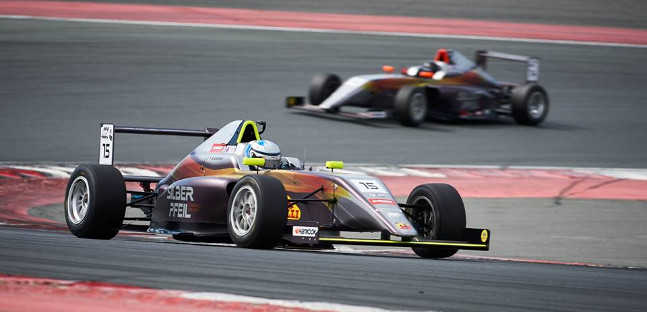 F4 UAE a Dubai<br />Nannini aumenta il vantaggio