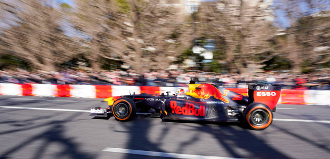 Red Bull, tappa-show a Tokyo<br />prima di volare in Australia