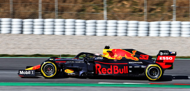 Verstappen promuove la Red Bull,<br />nonostante i test finiti con pochi giri